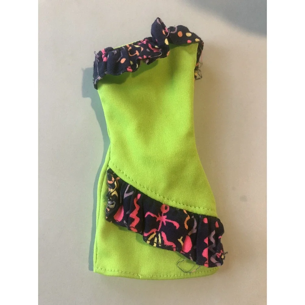 1990s Fashion Fun Pak Barbie Doll Easy Living -NEON GREEN RUFFLE DRESS